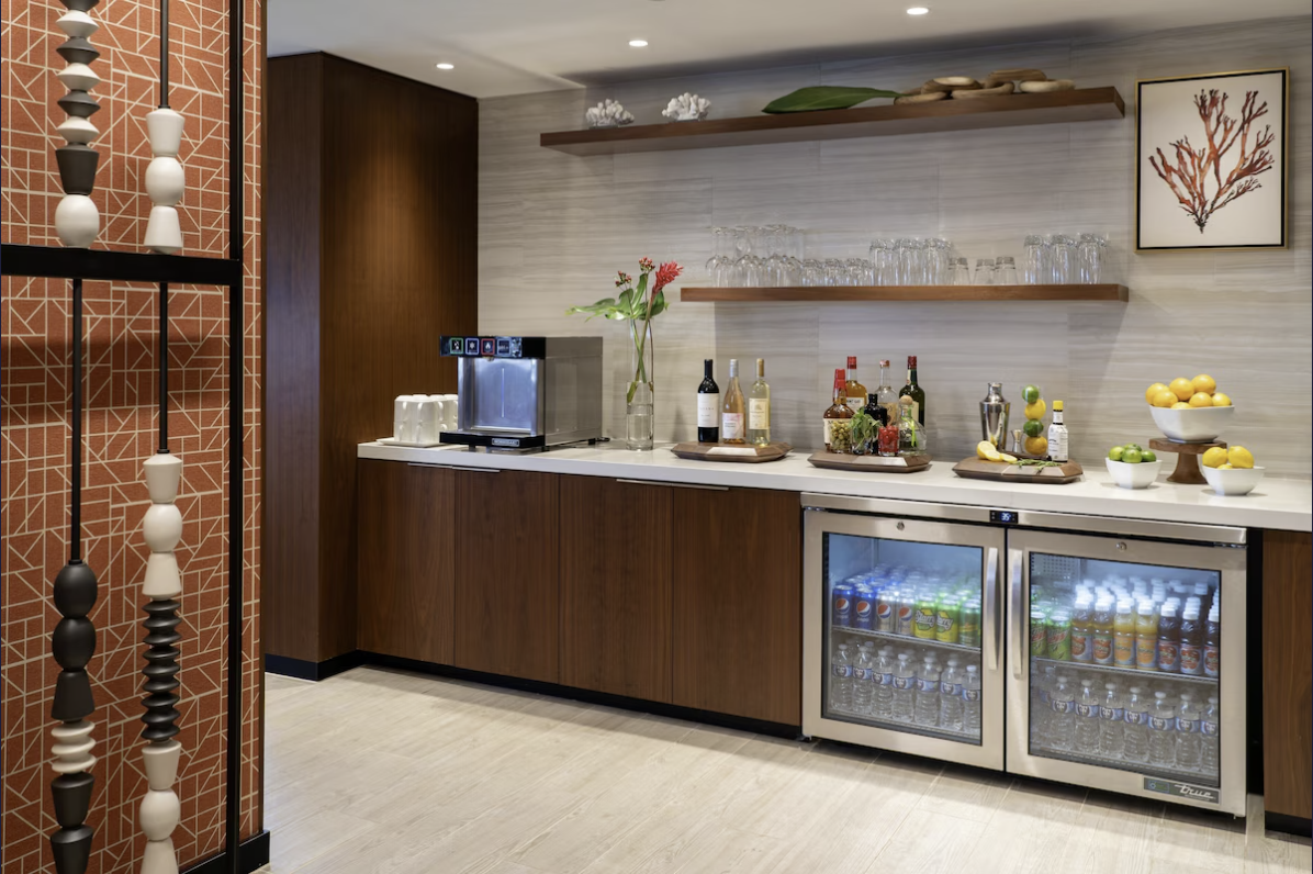 Área de bebidas del hotel